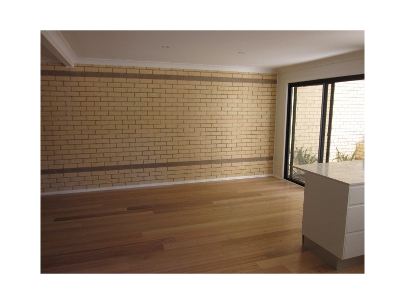 96 Parkes Street, Helensburgh NSW 2508