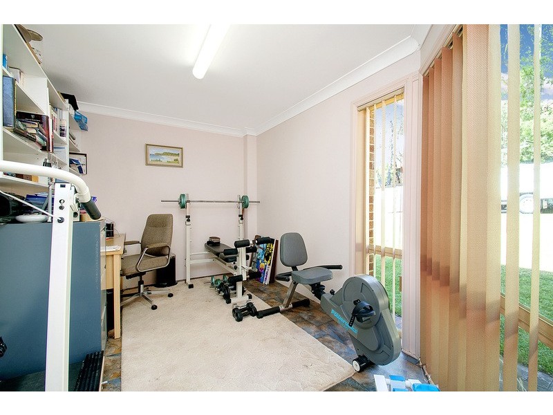 33 Gardiner Place, Helensburgh NSW 2508