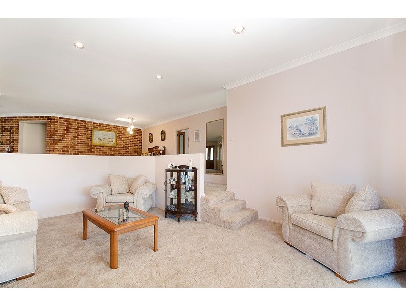 33 Gardiner Place, Helensburgh NSW 2508