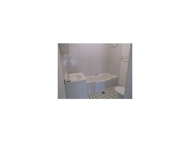 2 Ajax Place, Engadine NSW 2233