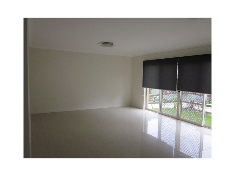 83 The Crescent, Helensburgh NSW 2508