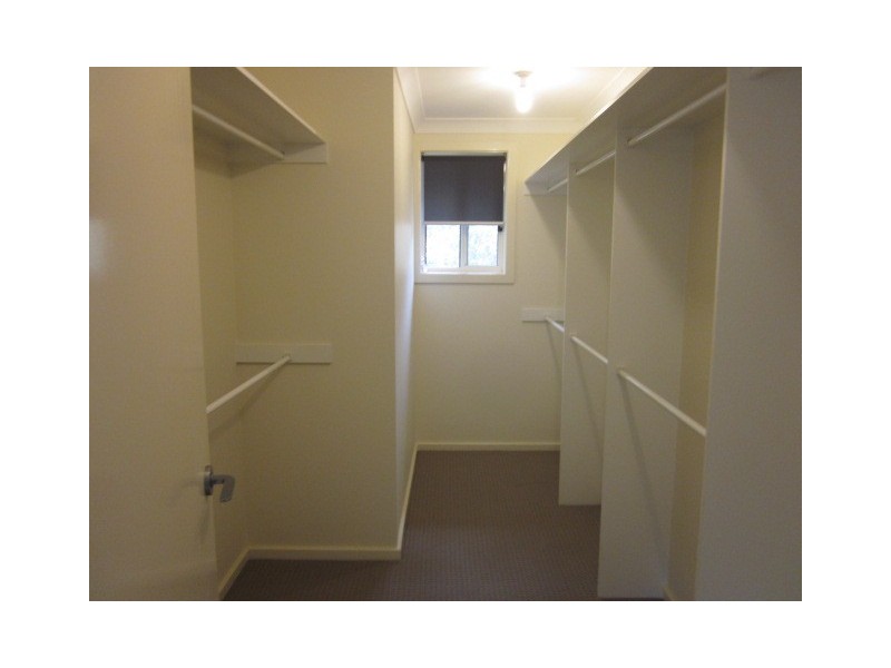 83 The Crescent, Helensburgh NSW 2508