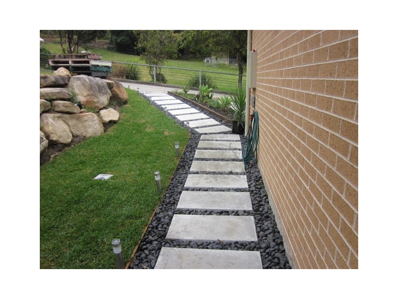 83 The Crescent, Helensburgh NSW 2508