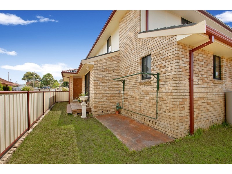 3/145 Parkes Street, Helensburgh NSW 2508