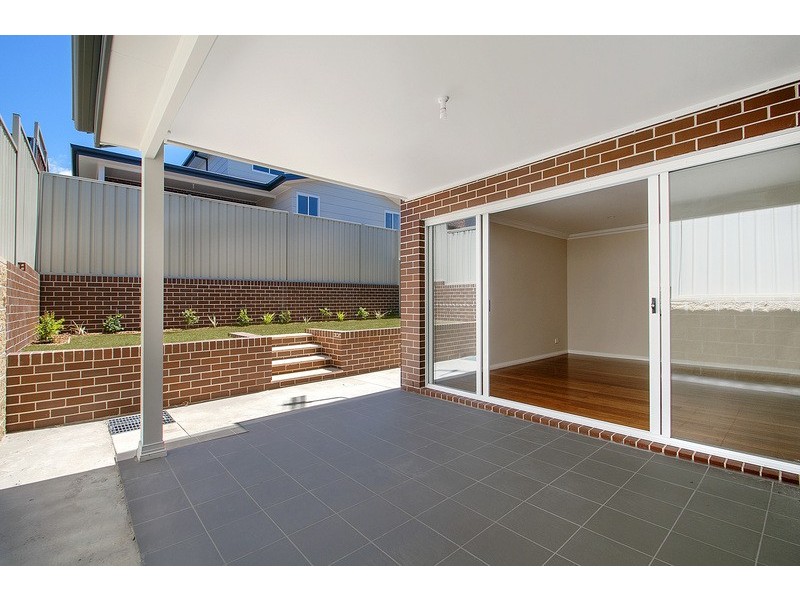 50a Walker Street, Helensburgh NSW 2508