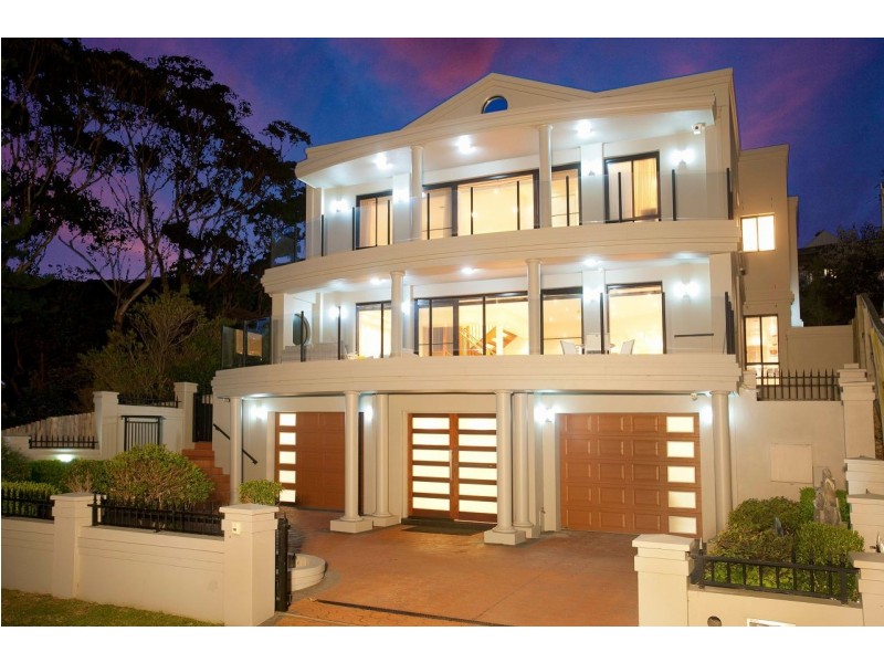 2J Mountain Road, Austinmer NSW 2515