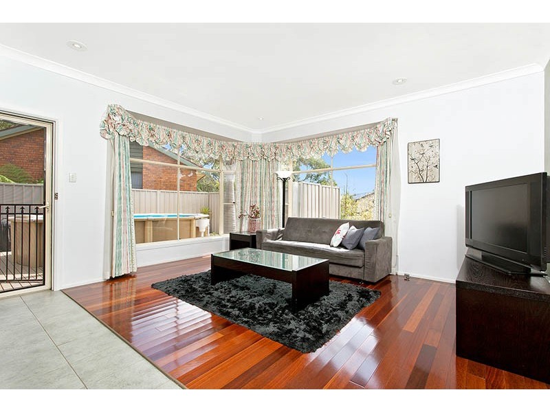 7 Roebourne Street, Yarrawarrah NSW 2233