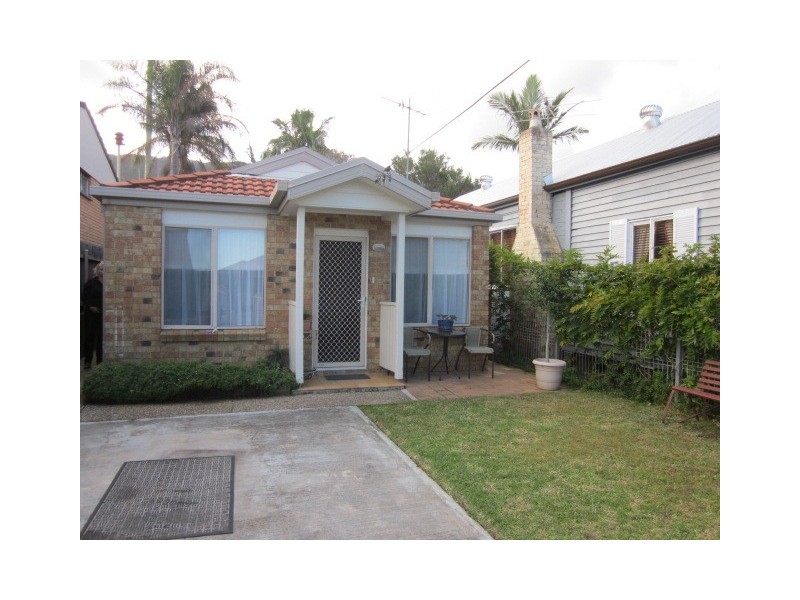 238 lawrence hargrave drive, Thirroul NSW 2515