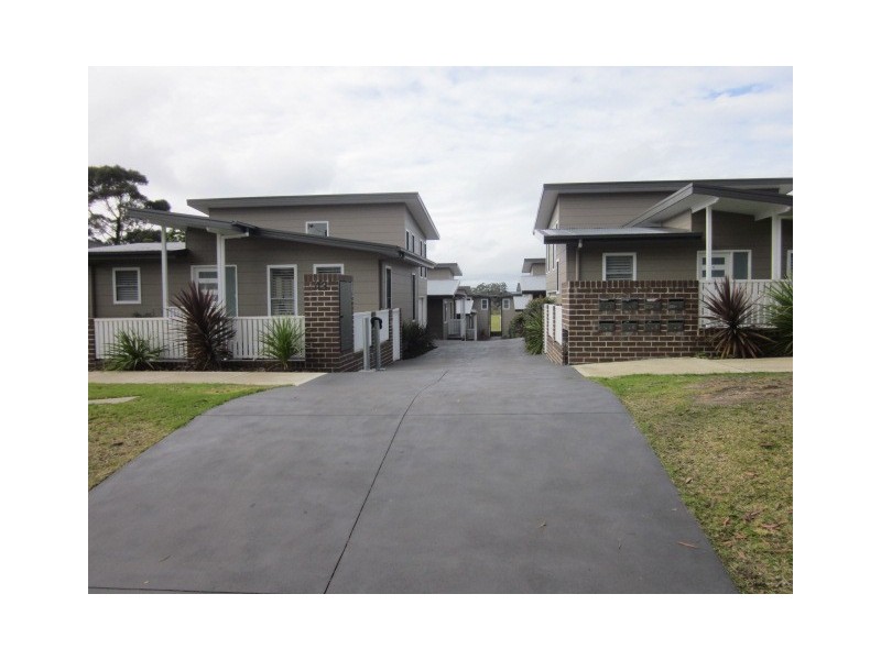 4/43 Laurina Avenue, Helensburgh NSW 2508