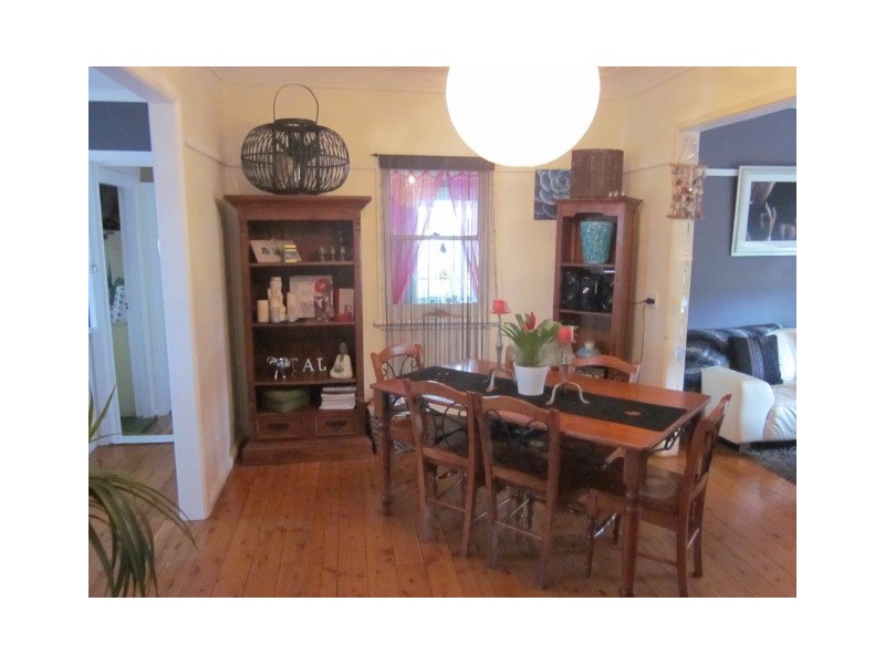 144 Parkes Street, Helensburgh NSW 2508