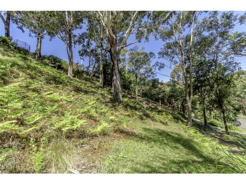 6 and 8 Alanson Avenue, Bulli NSW 2516