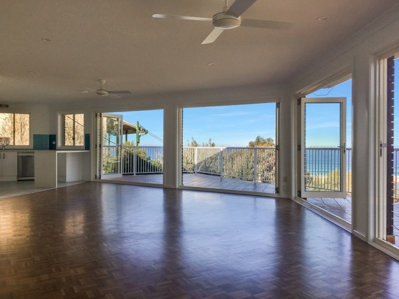10-12 Beach Road, Stanwell Park NSW 2508