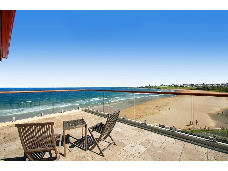 2 Corbett Avenue, Thirroul NSW 2515