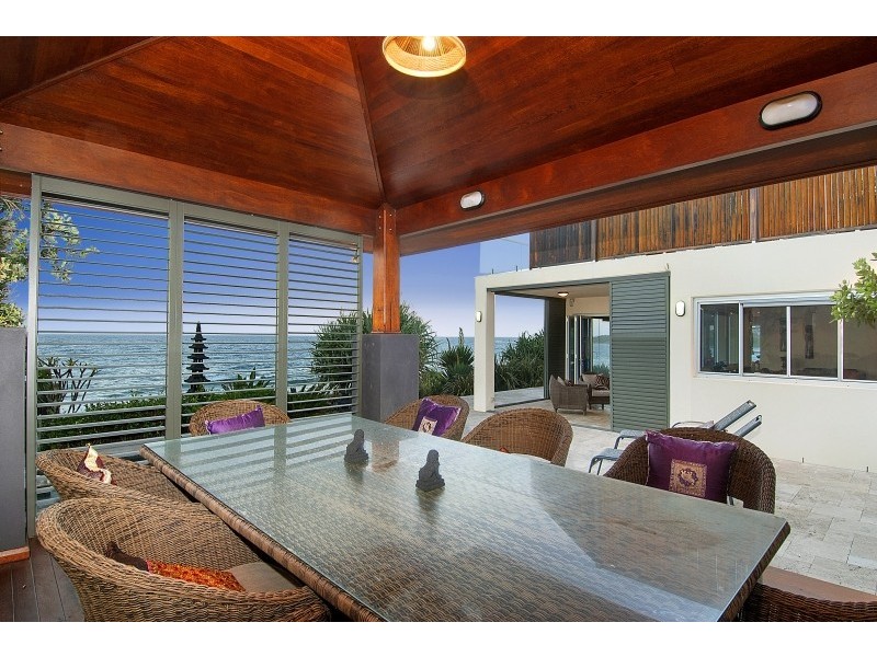 2 Corbett Avenue, Thirroul NSW 2515