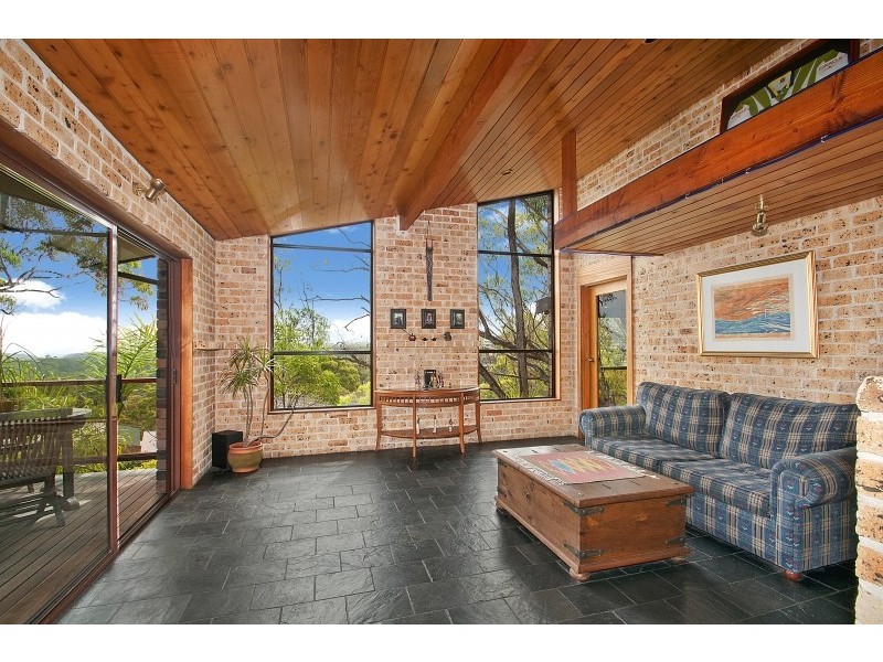 7 Canobolas Place, Yarrawarrah NSW 2233