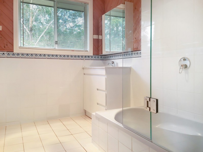 1A Murrawal Road, Stanwell Park NSW 2508