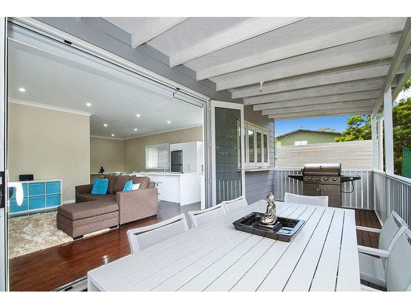 6 Fletcher Street, Helensburgh NSW 2508