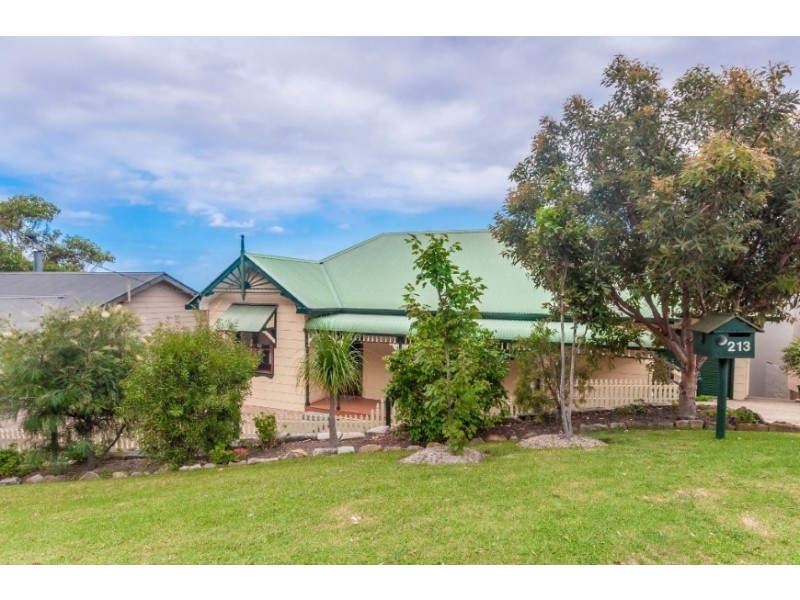 213 Lawrence Hargrave Drive, Coalcliff NSW 2508