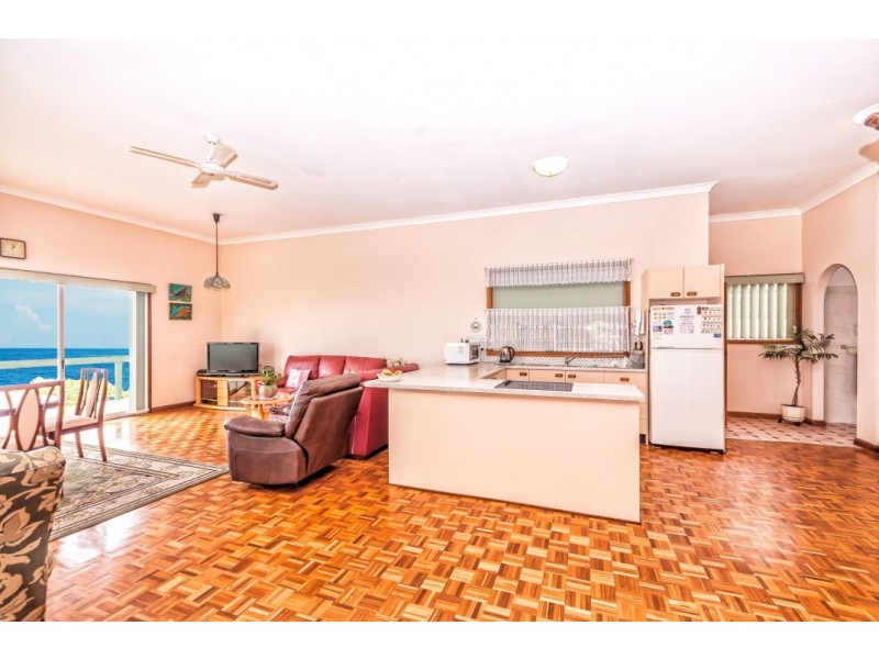 213 Lawrence Hargrave Drive, Coalcliff NSW 2508