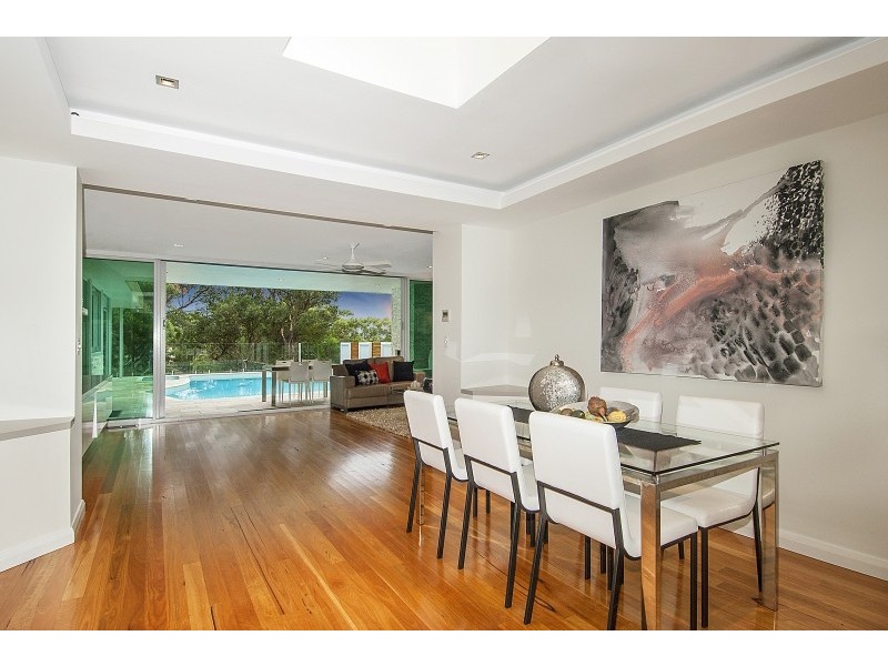 850 Henry Lawson Drive, Picnic Point NSW 2213