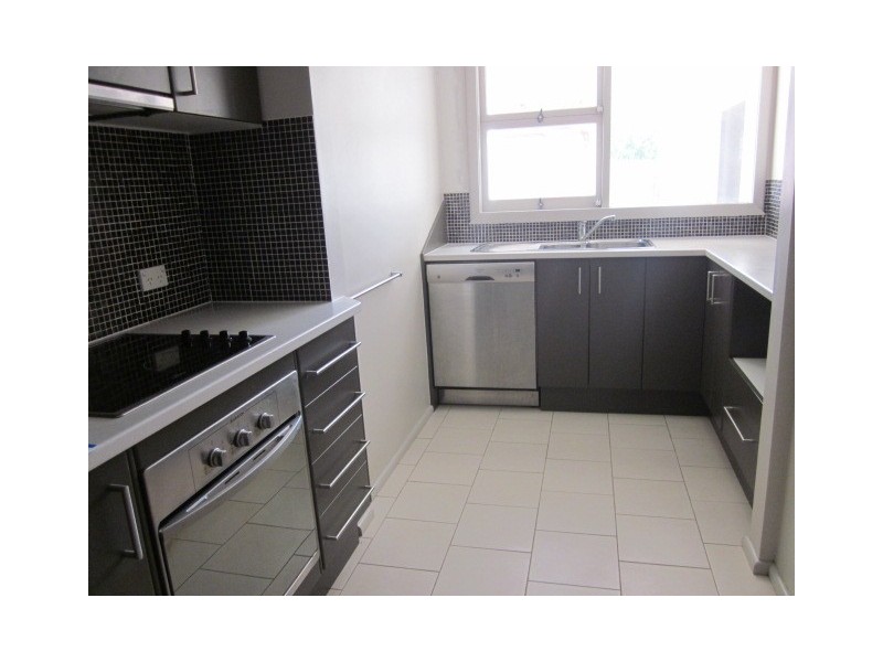 6 Eager Street, Corrimal NSW 2518