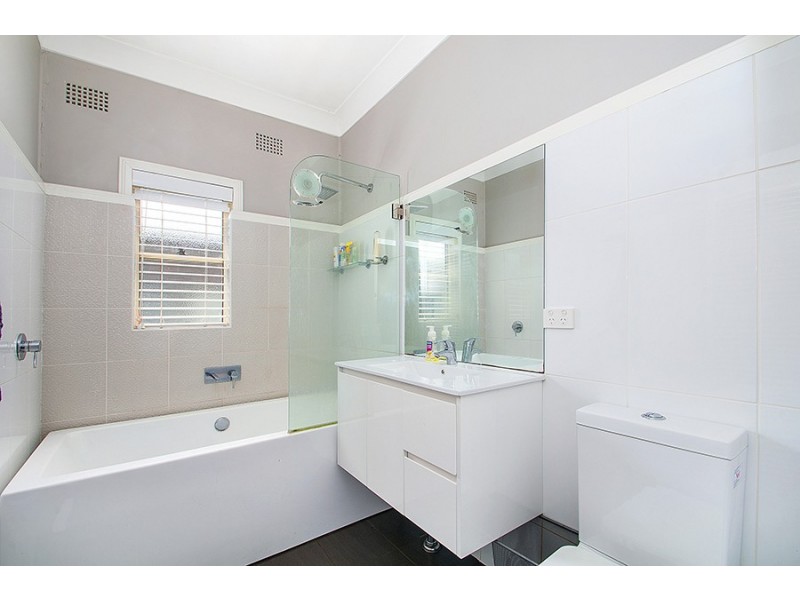 154 Parkes Street, Helensburgh NSW 2508