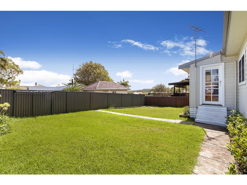 154 Parkes Street, Helensburgh NSW 2508