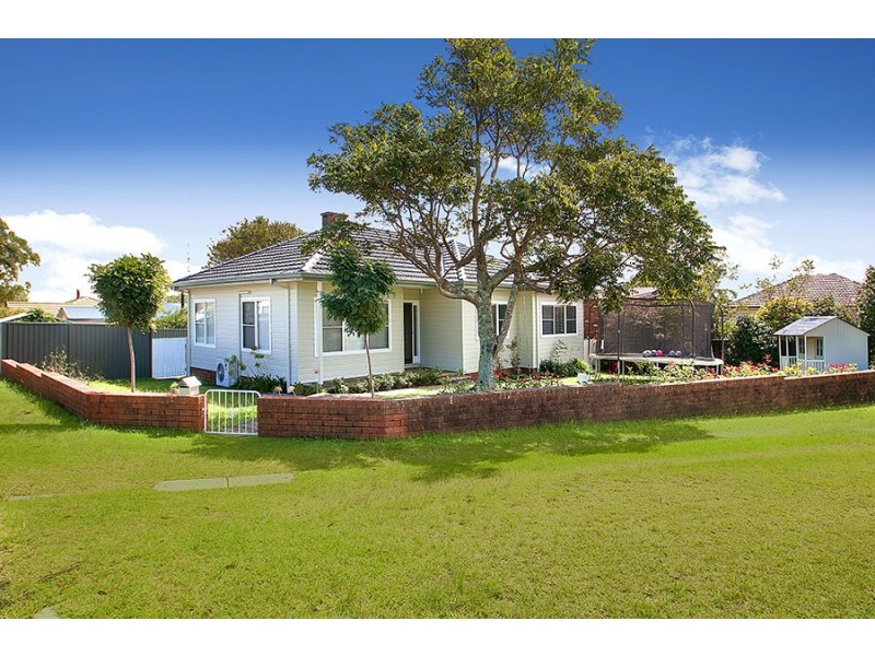 154 Parkes Street, Helensburgh NSW 2508