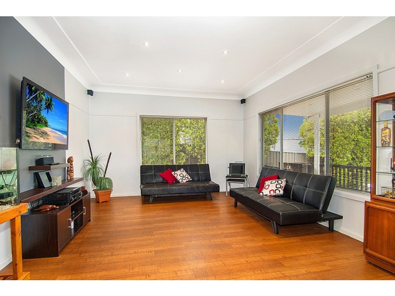 53 Oliver Street, Heathcote NSW 2233