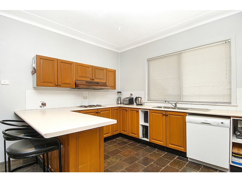 53 Oliver Street, Heathcote NSW 2233
