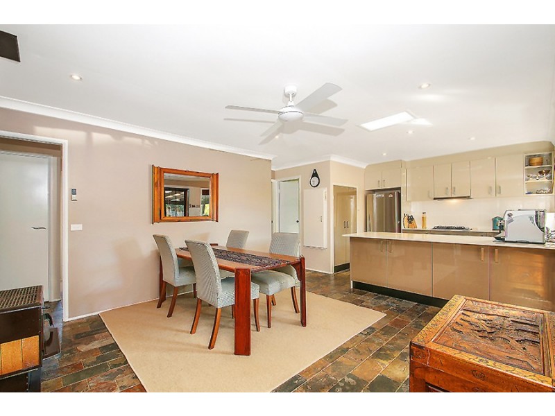 37 The Crescent, Helensburgh NSW 2508