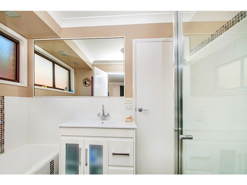 37 The Crescent, Helensburgh NSW 2508