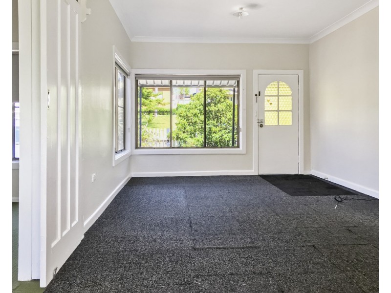 67 Walker Street, Helensburgh NSW 2508