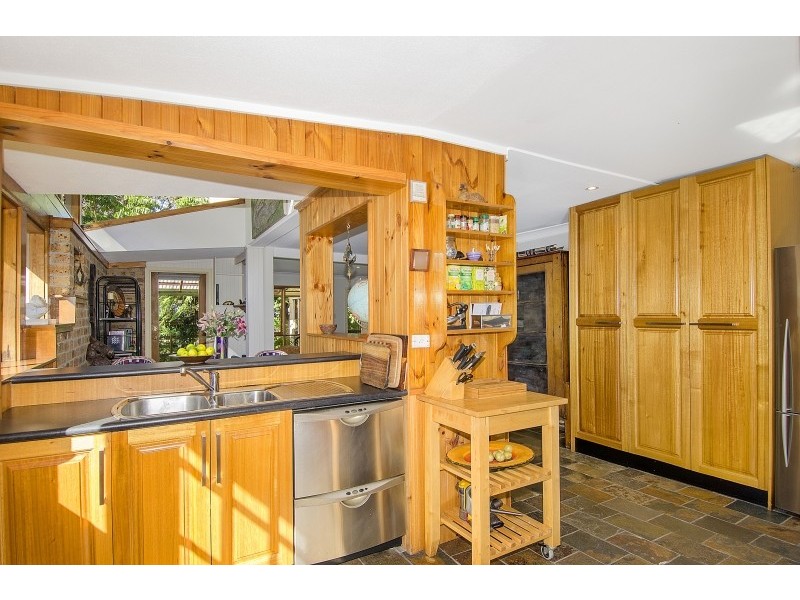 30 Dam Road, Wombarra NSW 2515