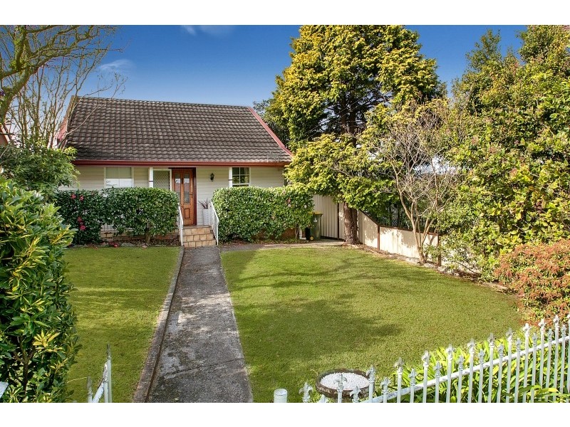 29 Stuart Street, Helensburgh NSW 2508