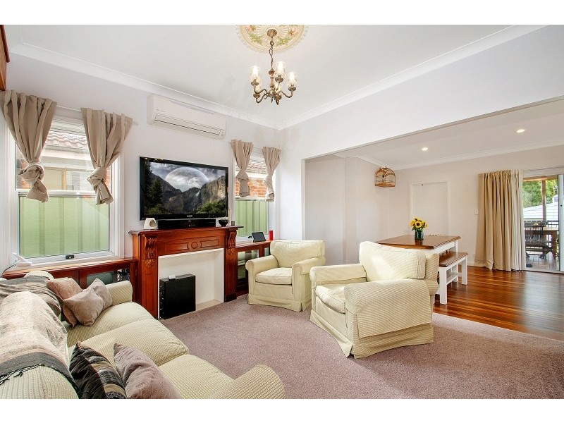 29 Stuart Street, Helensburgh NSW 2508