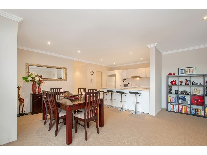 10/9 Stuart Street, Helensburgh NSW 2508