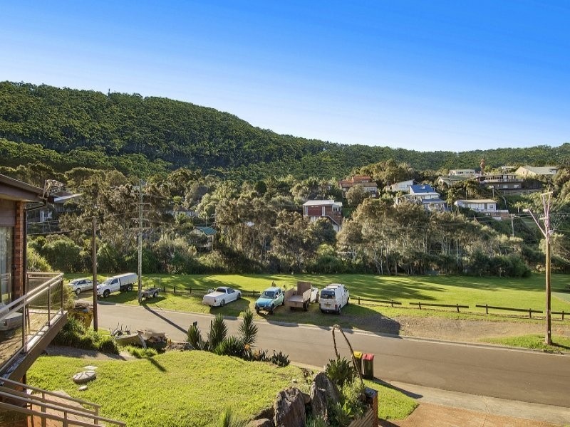 38 Lower Coast Road, Stanwell Park NSW 2508