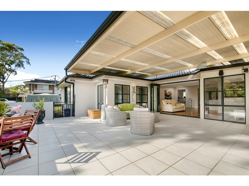 144 Garnet Road, Kirrawee NSW 2232