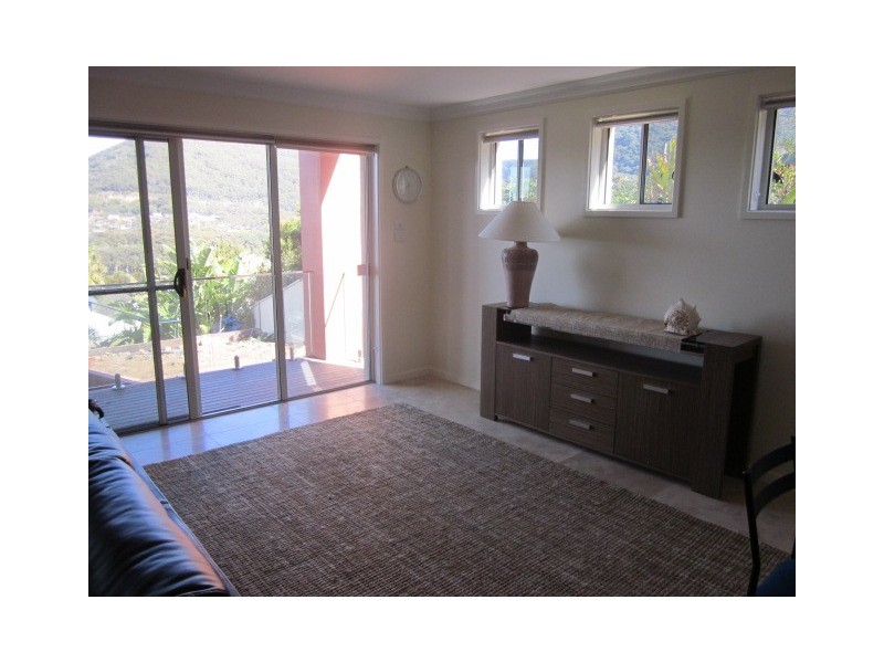 49 Chellowdene Avenue, Stanwell Park NSW 2508