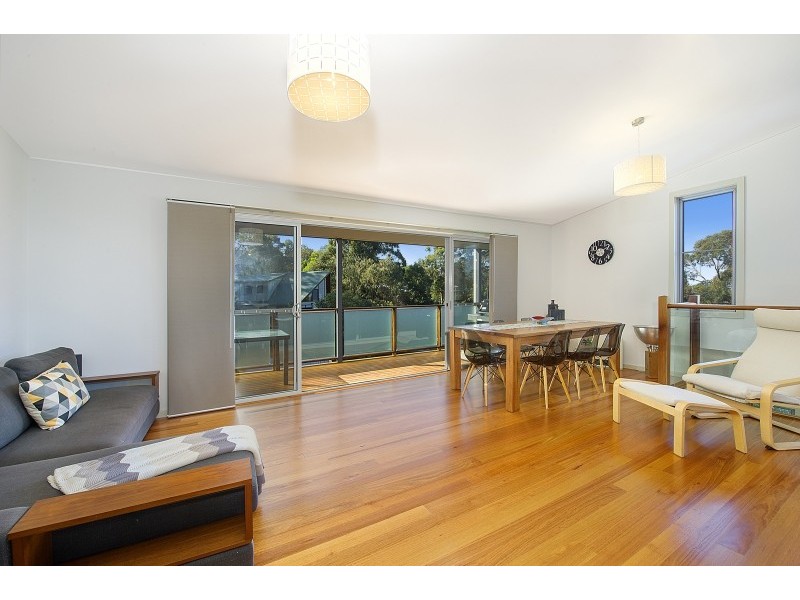 6b Pass Avenue, Thirroul NSW 2515