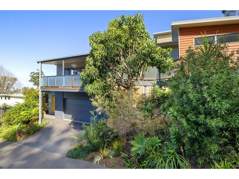 6b Pass Avenue, Thirroul NSW 2515