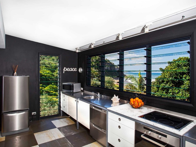 36 Paterson Road, Coalcliff NSW 2508