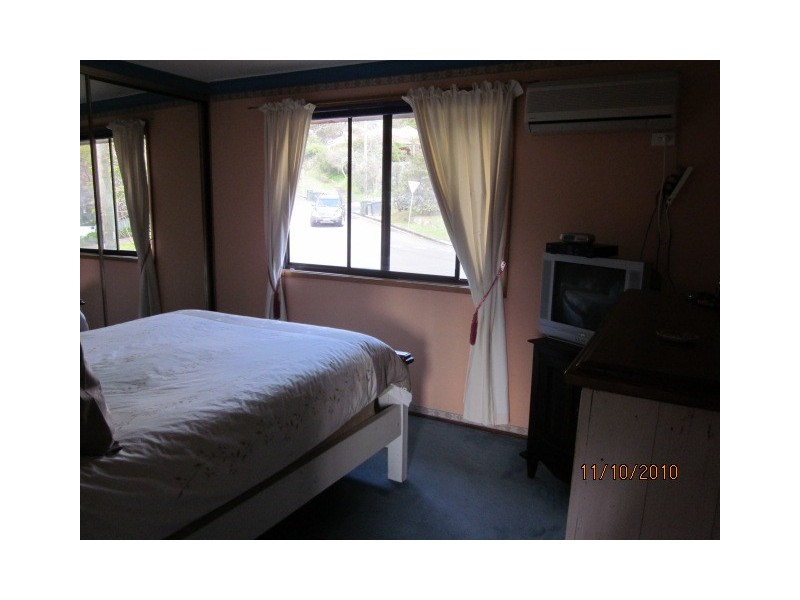 65A The Crescent, Helensburgh NSW 2508
