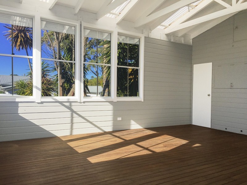 15 Laurina Avenue, Helensburgh NSW 2508