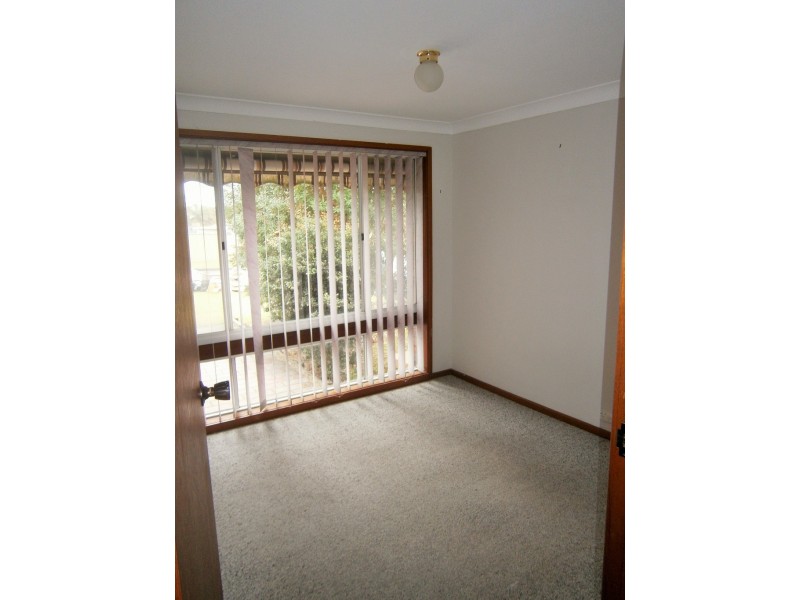 15 Laurina Avenue, Helensburgh NSW 2508