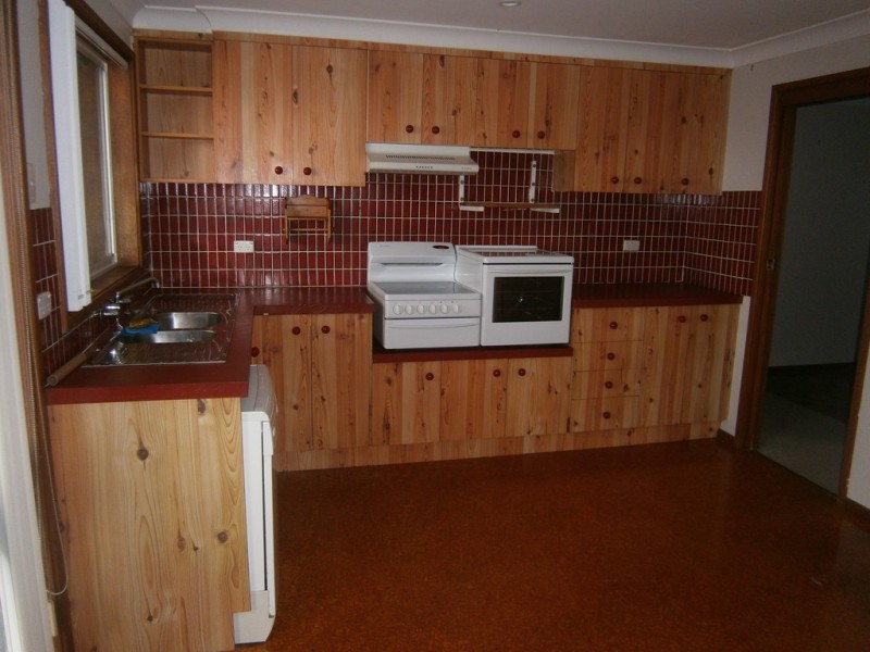 15 Laurina Avenue, Helensburgh NSW 2508