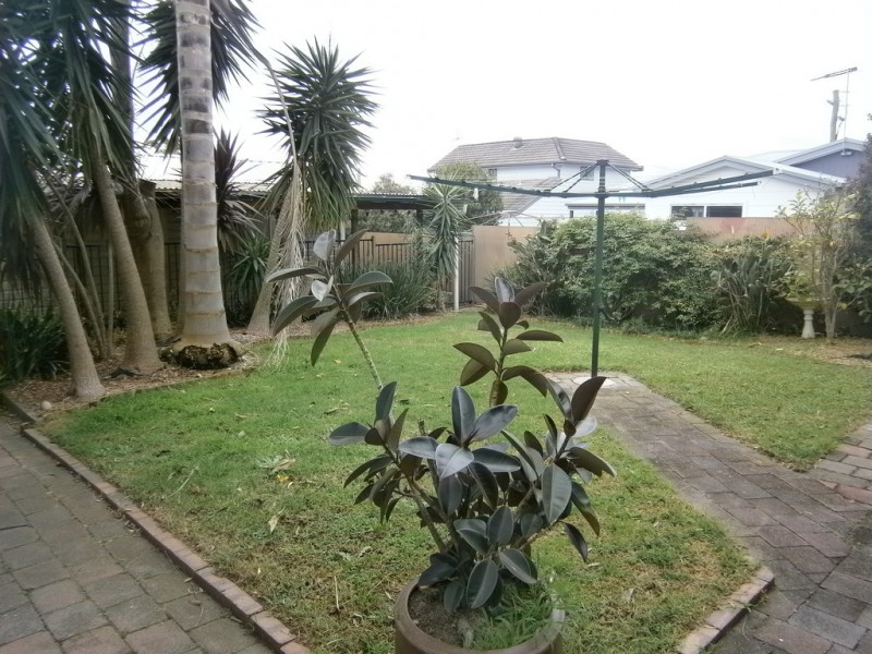 15 Laurina Avenue, Helensburgh NSW 2508