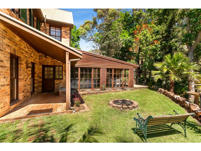 16 Lady Wakehurst Drive, Otford NSW 2508