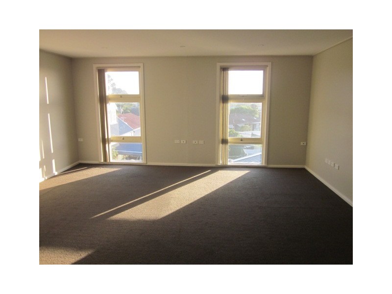 151a Parkes Street, Helensburgh NSW 2508